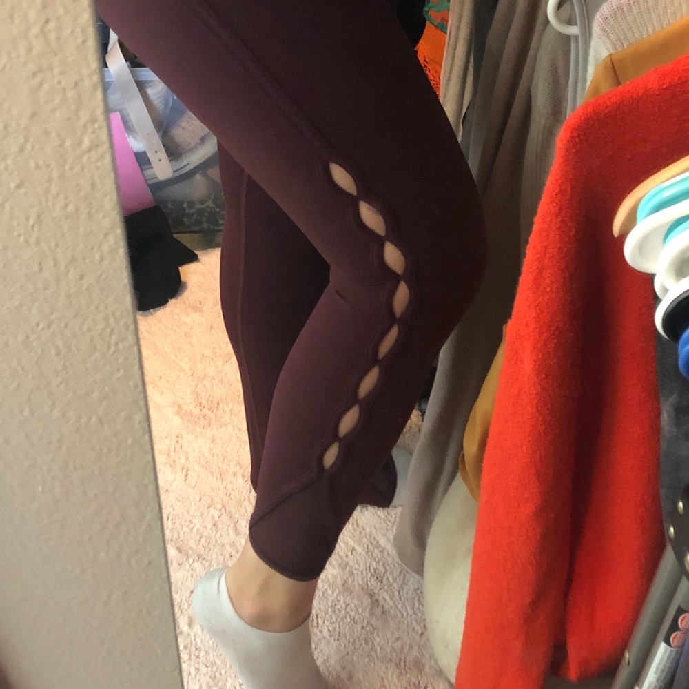 Maroon Athleta Leggings with Fun Design